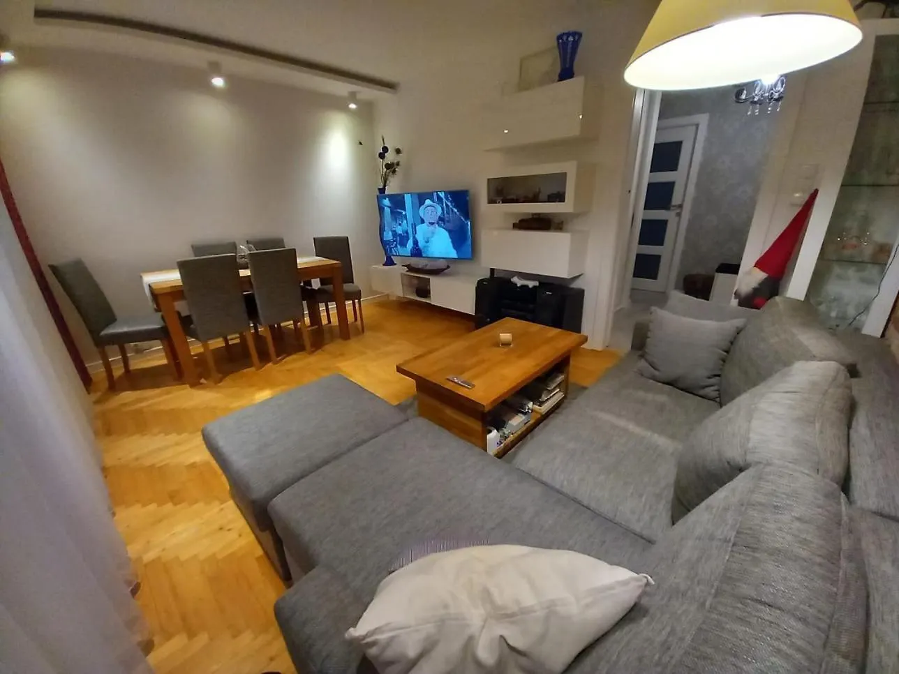 Apartament 42M2, Minimum 3 Noce! contacts
